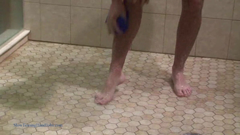 Wet Dream Men: Poi - doccia, bagno e lavoro manuale