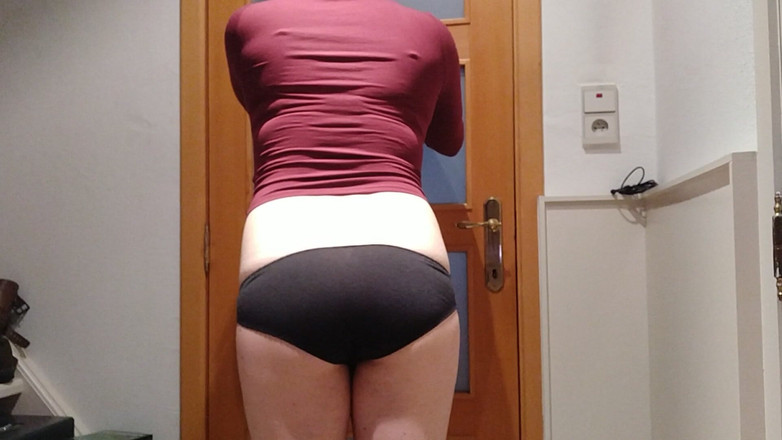 Joslin: 服を見せて