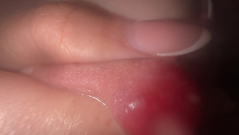 Mia Foster: Close up breastfeeding and armpit fetish