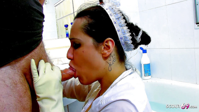 Full porn collection: Sexy uklízečka Shannya chycena a ošukána hardcore