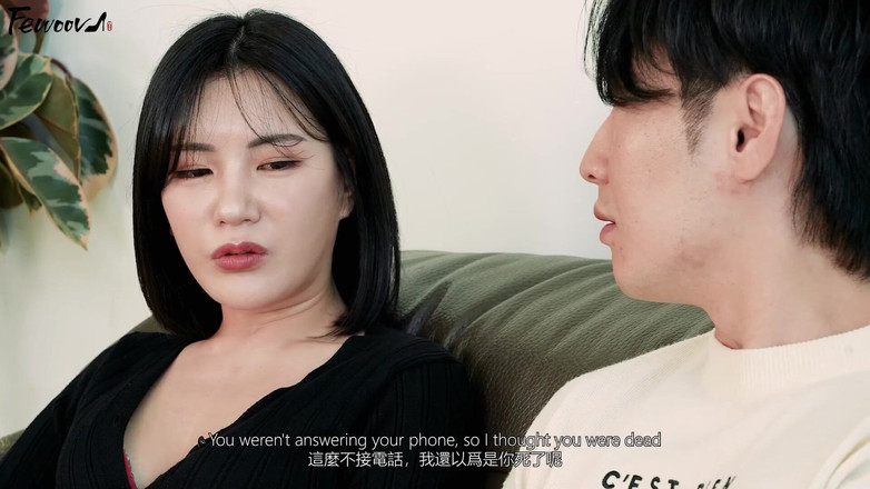 Fewoovcom: Un'amica patriottica che chiede di rimanere incinta con un colpo...