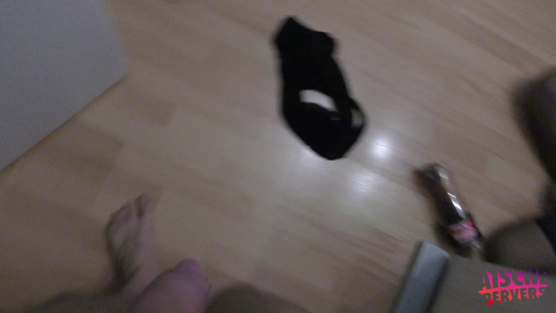 Aische Pervers: Delicious German secretary gets fucked by her boss