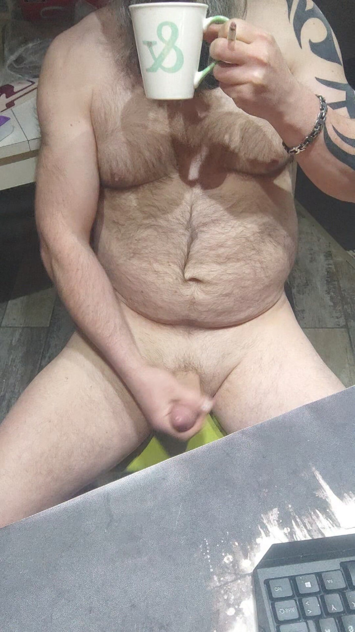 Wanker: 내 자지를 따먹는 아침의 코피와 딸딸이