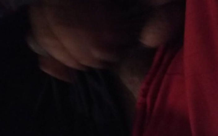 AlexAlejandro13: 이 대물 자지를 보고 싶어하는 엄마들