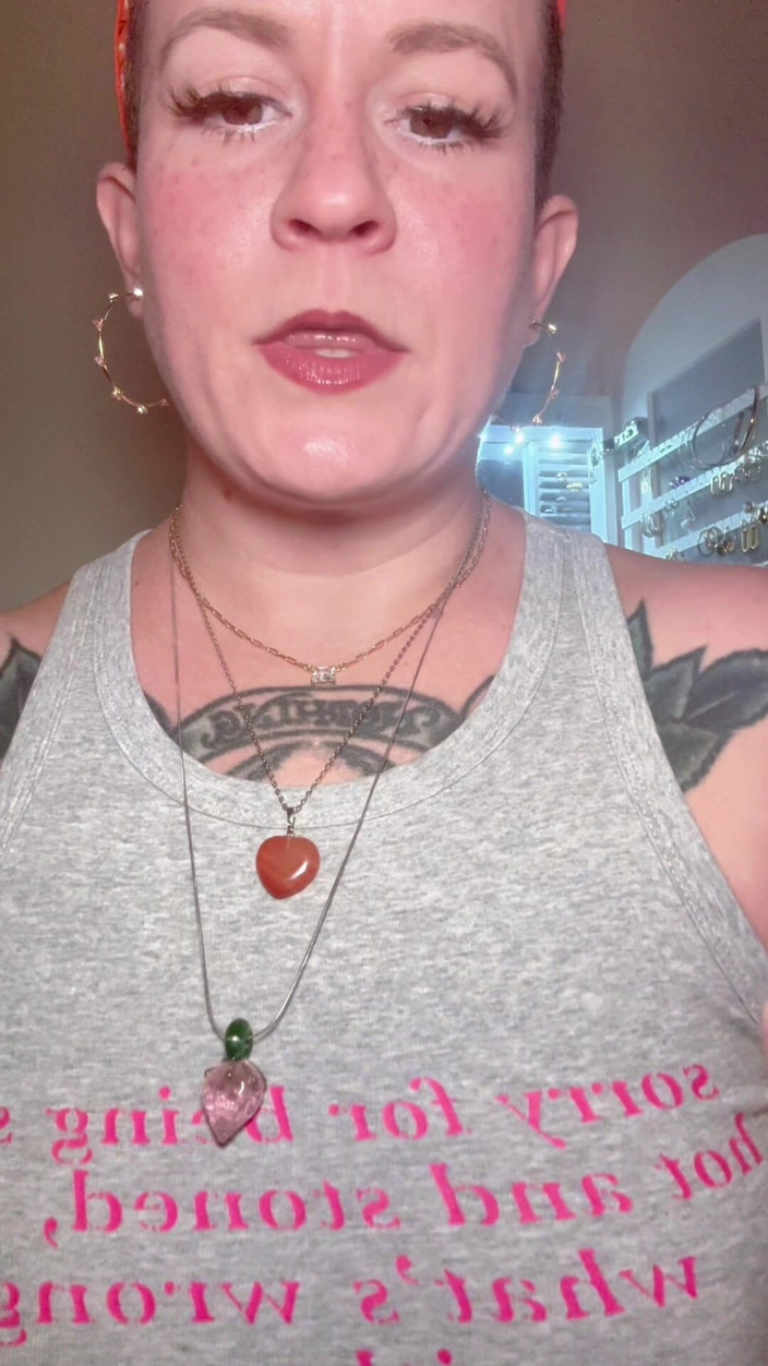 Quinn Marie: POV: Girlfriend Does Your Makeup for Date Night