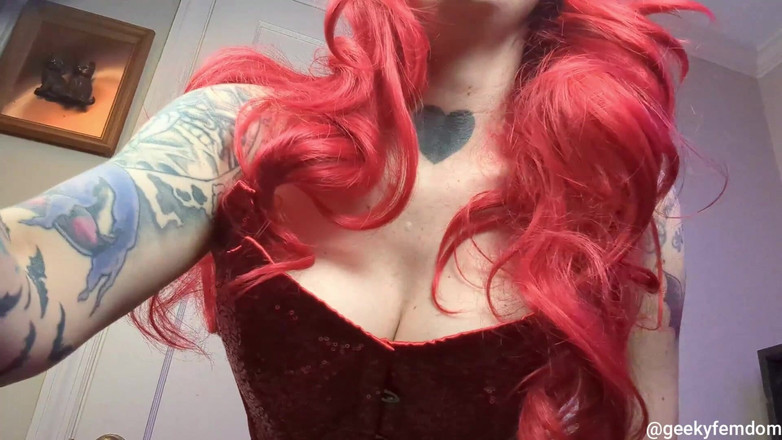 Geeky Femdom: Wandavision - Shrunk od Scarlet Witch