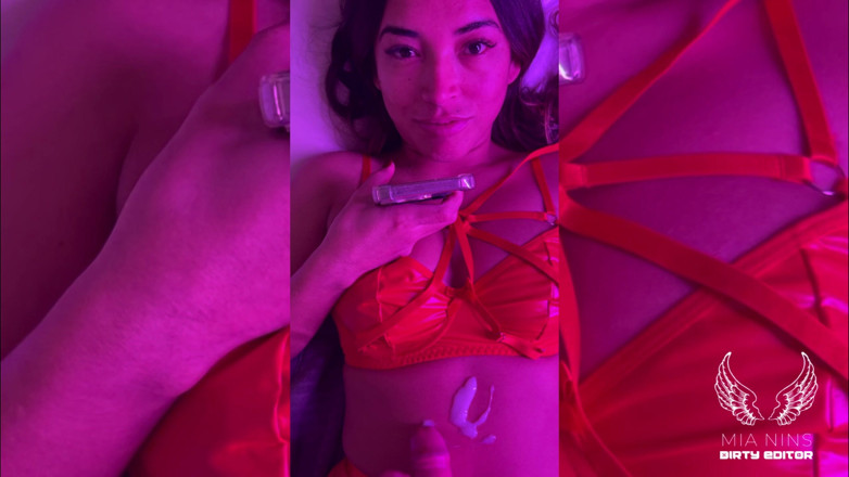 Mianins: Red Latex Ignore le nettoyage de sperme avec des Latina...