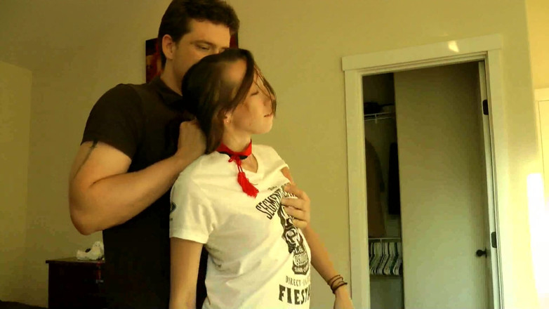 Suck Sluts and Blowjob Bitches: Marissa menghisap hamba