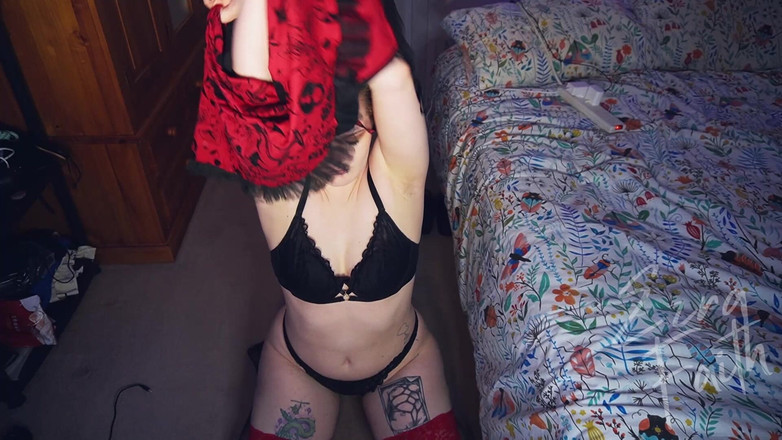 Ezra faith: Beta testování děvky trénované Ai - Poslouchej mě - Ezra Faith Buzzcut...