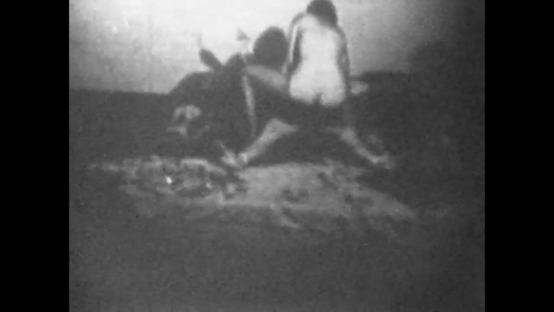 The Unforgettable: Dục vọng Lesvic kinh tởm