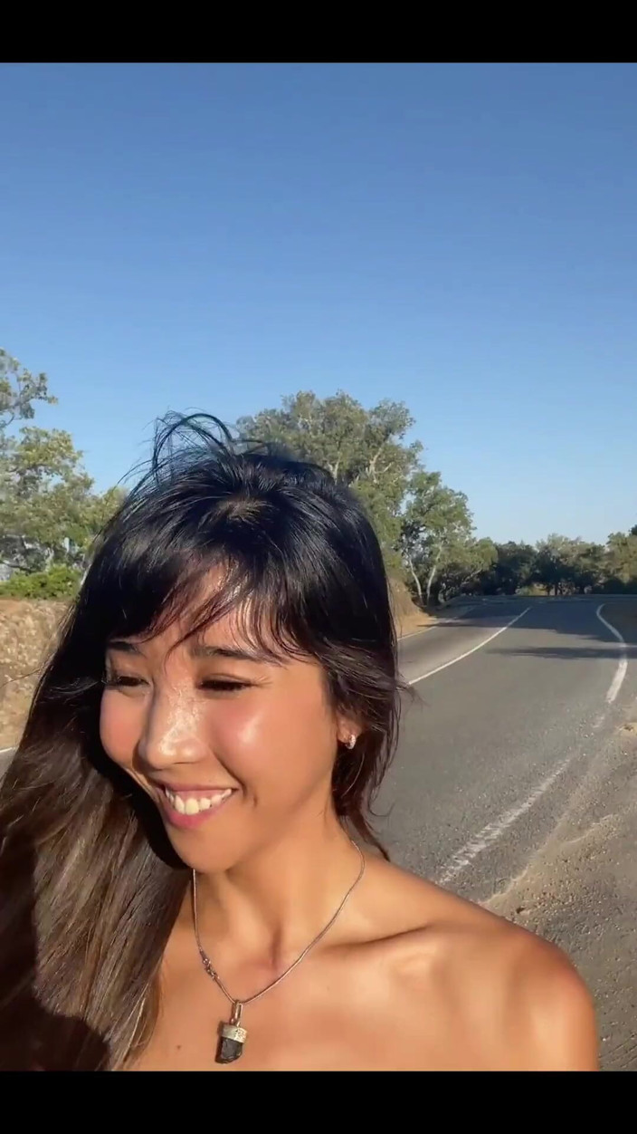 DaringKiara: I Need a Ride