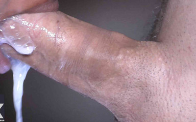 Bam-bulax: Чорношкірий рот наповнився до країв великим білим членом