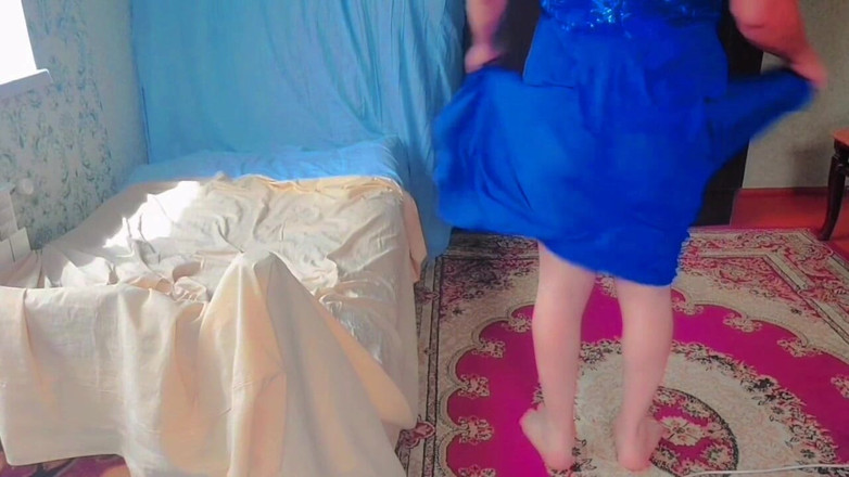 Kitty_Cross: Ladyboy szarpanie bez ręki duży spust obciążenia strumienia