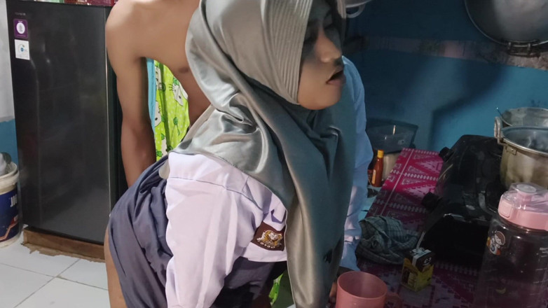 Rania: Przyrodnia siostra ma wkrócie iść na studia