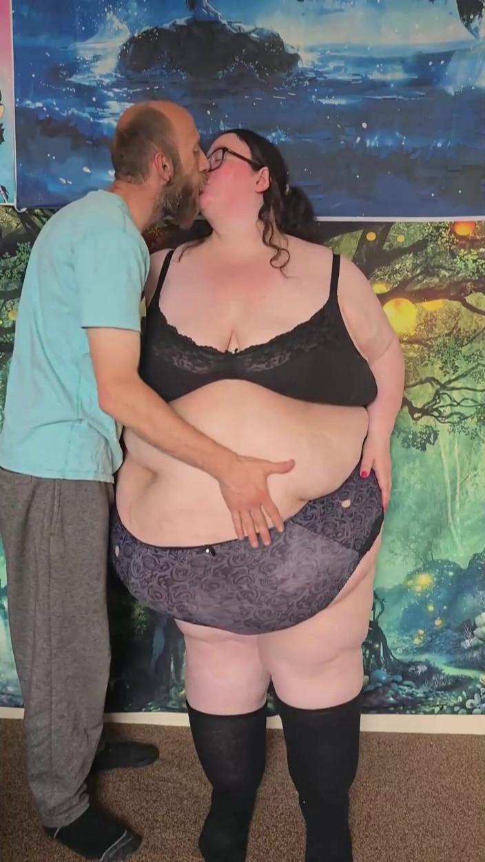SSBBW Hunter: SSBBW Stripped Down to Underwear Part 1