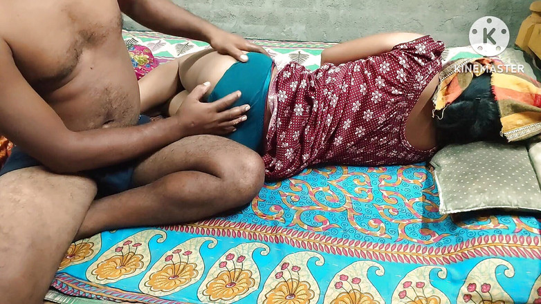 Cute Sunita: Zięć rozebrana i zerżnięta teściowa India Village Style