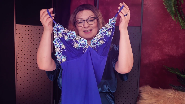 Arya Grander: Try on Haul: Babydoll Dress! Curvy MILF in Deep Blue...