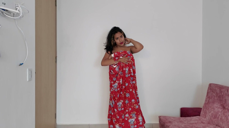 Mhara Hills: Sexy Geisha Does Striptease