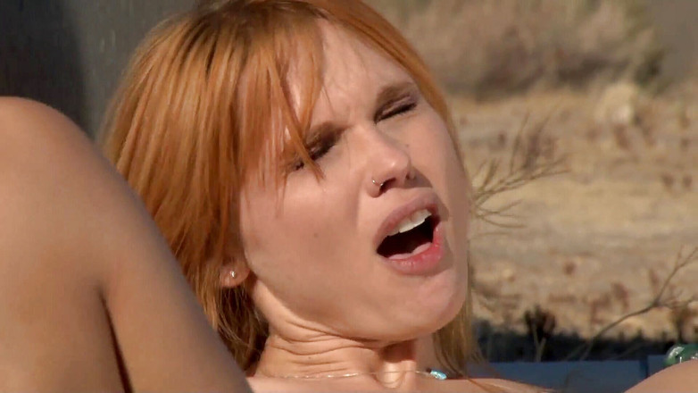 Radical Lesbian: लेस्बियन आउटडोर