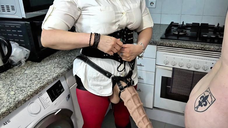 Empress Bella Sadic: Domestic Slave Husband Fucked in the Kitchen