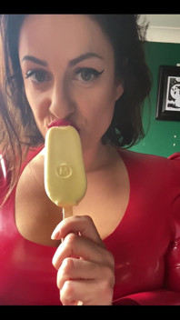 Jika anda boleh makan magnum putih tanpa dikongkek keras... Awak sudah jelas tidak nampak klip saya lagi