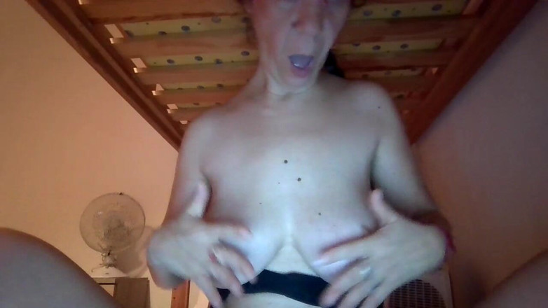 Candelita42: Yatakta Sabah Çok Sıcak