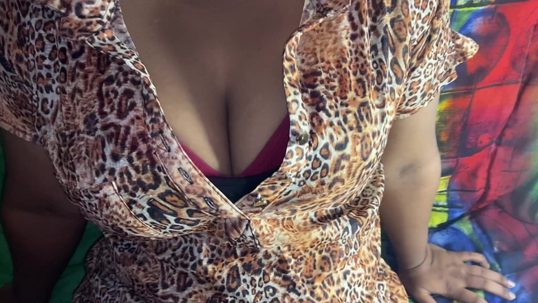 Angoori: Desi indická tetička sex kundička šukání hindský hlas virální mms