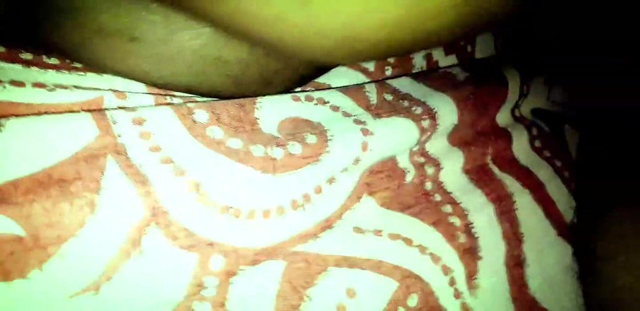 Sweet: Boudi操孟加拉热辣视频