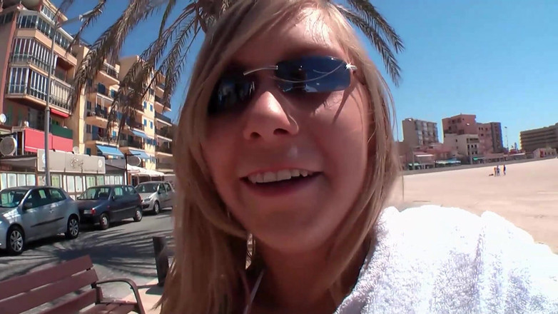 German Porn: Кінозірка отримує подвійне проникнення в нижній білизні, трах у майстерні