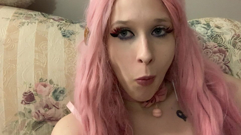 EmoDream1998: Soprando enormes bolhas rosa