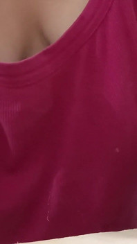 Mami bBW in der küche zeigt titten und tanga
