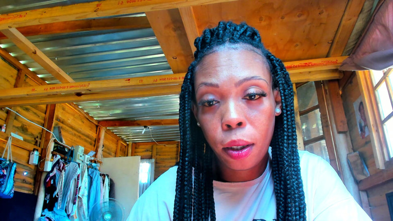 AnalEbony: Сексуальная богиня с большой мягкой натуральной попкой...