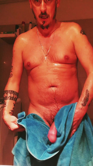 Divorced man: În baia mea