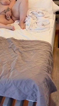 Stepmom with a Big Ass Wants to Be Fucked in Anal