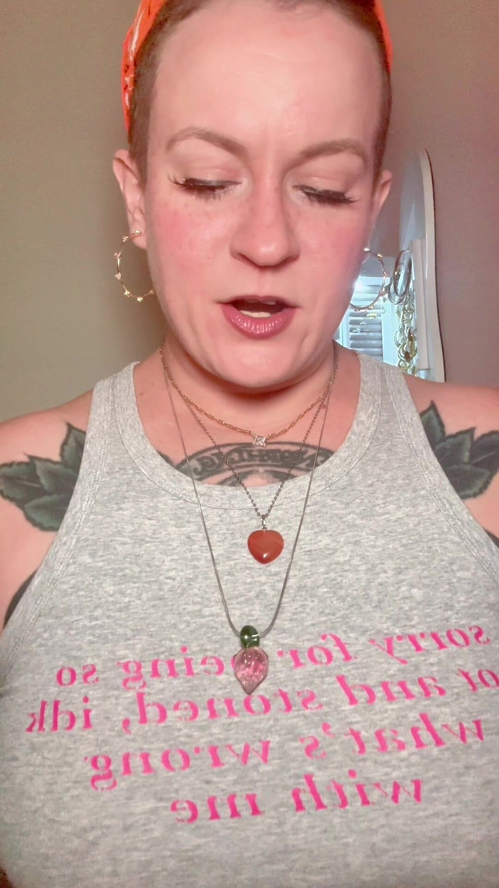 Quinn Marie: POV: Girlfriend Does Your Makeup for Date Night