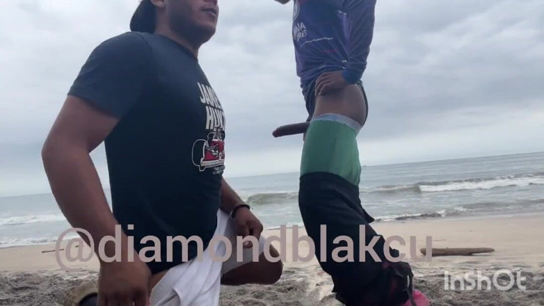 Yepo13: The. Hetero Fucks Me in the. Beach as the Boats...