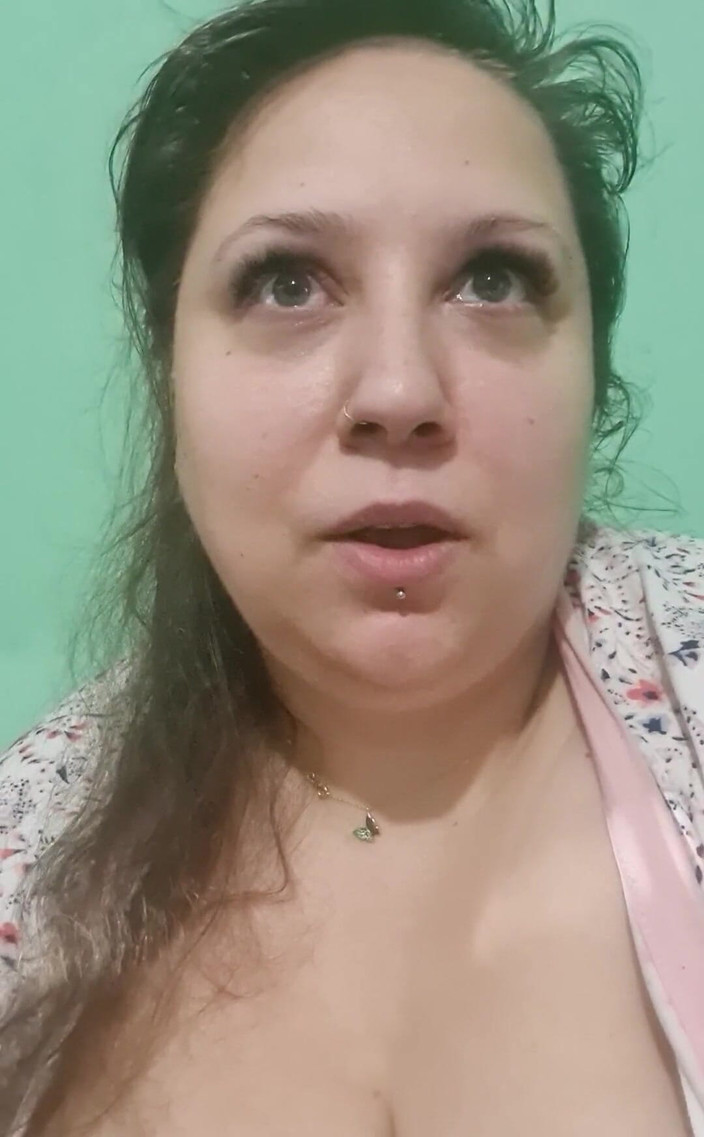 LoraBbw: Wat voor soort porno kijk ik? Stel me een vraag...