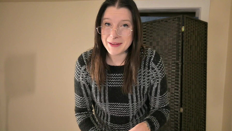 Miss Ellie Roleplay: Macocha wita cię w domu