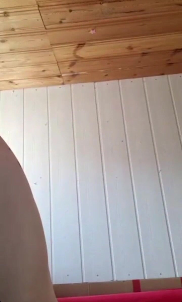 KittieNoOne: Anal plug zabawa