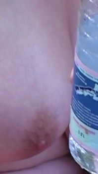 灌肠性感女孩和
