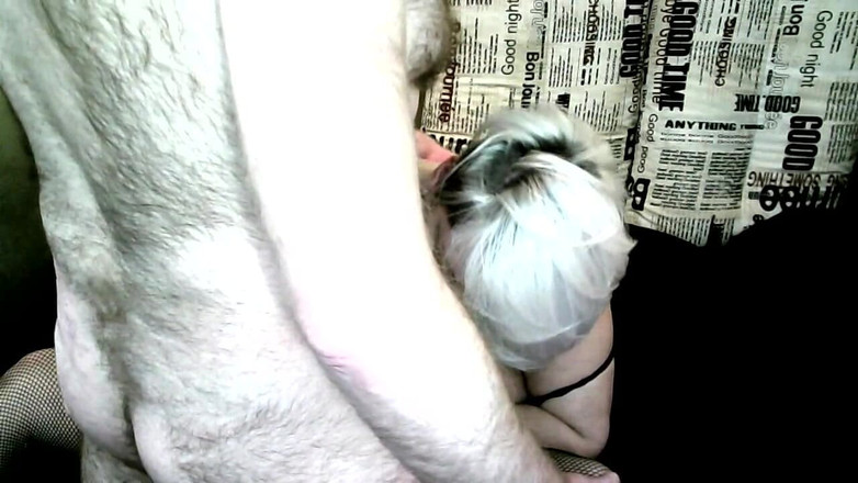 AimeeParadise: 수갑을 찬 오럴과 Obstinate 밀프의 총 오르가즘 제어