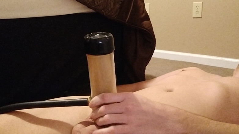 Big Daddy Dommmm: Milking my dick with the Venus 2000 sex machine until cum...