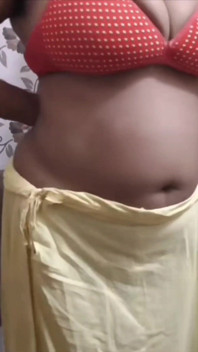 Cum Inside My Stepmom Pusssy When She Was Taking Shower.