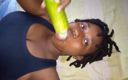 African Beauties: Fodendo minha boca com um pepino