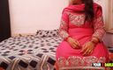 Jony Darling: Une bhabhi punjabi se fait masser le cul et baiser...