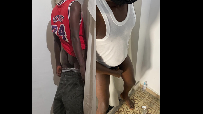 Gay Gloryhole Africa: ग्लोरीहोल जोरदार रॉक लंड के साथ हमजा के स्ट्रेट हौसा बॉय द्वारा चूसना और चुदाई करना