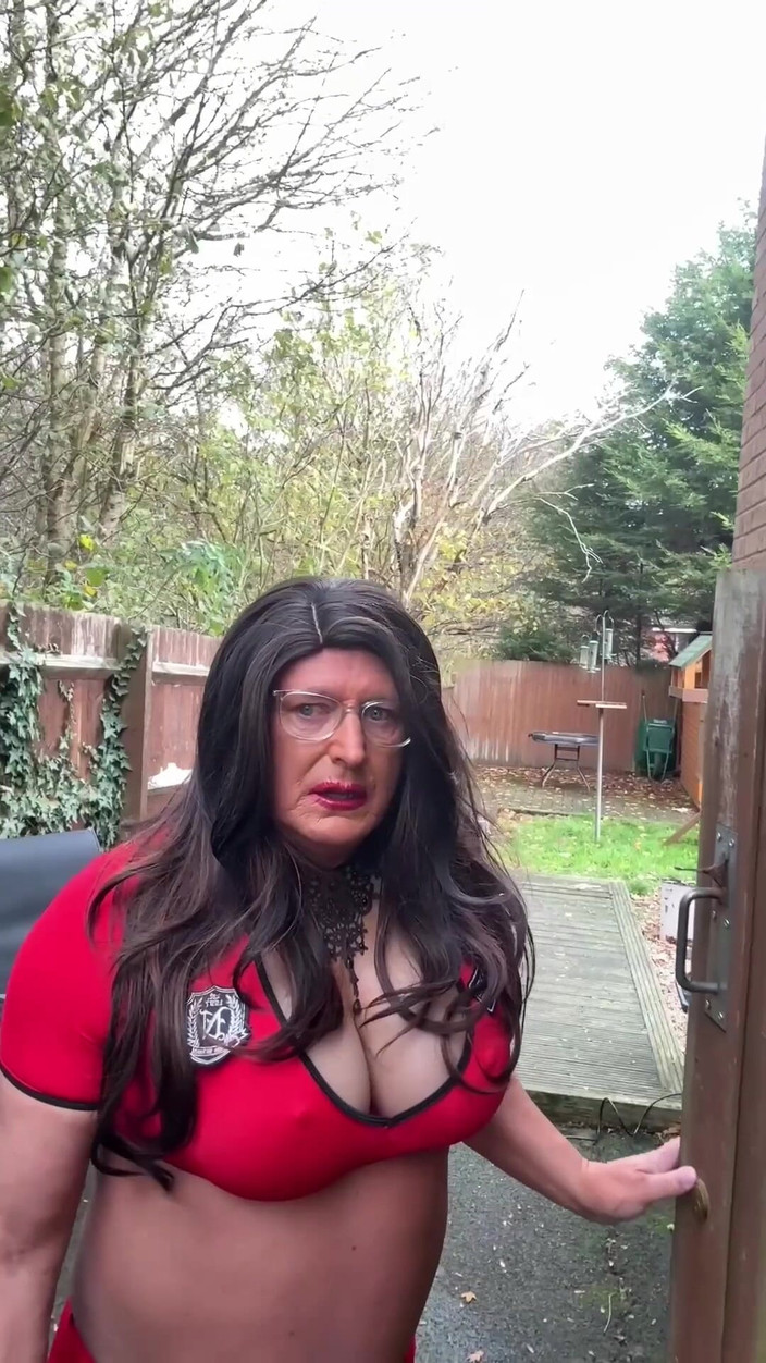 Kelly CD 2022: Sexy Crossdresser Kellycd2022 DIY Kelly Styl v síťovaných punčochách a...