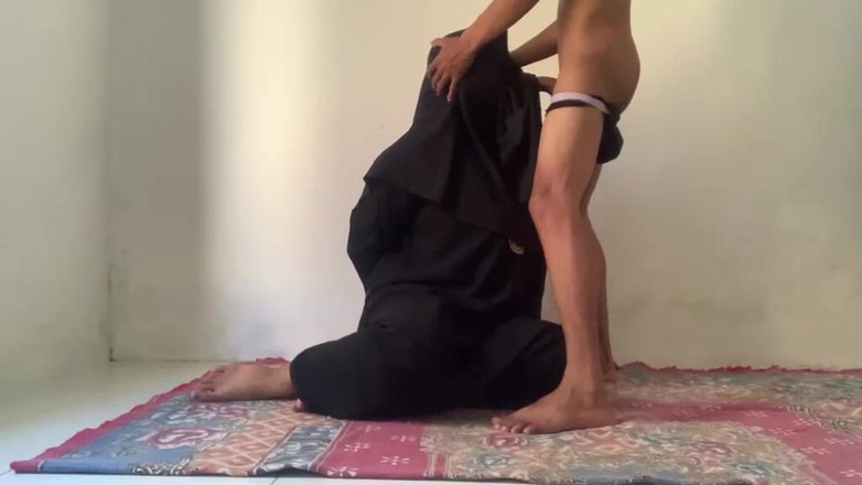 Istrimontok: Real Sharing Wife with Neighbor
