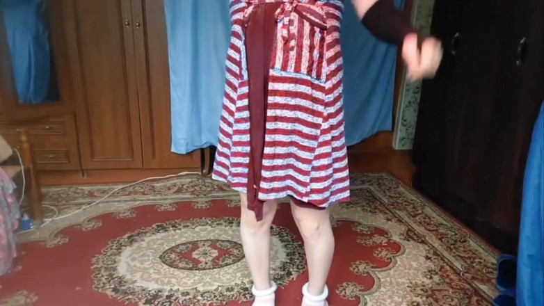 Kitty_Cross: Sissy dromen en romige dijen