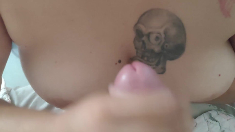 AmateurSex95: AMATEUR ITA handjob and cum on my big tits